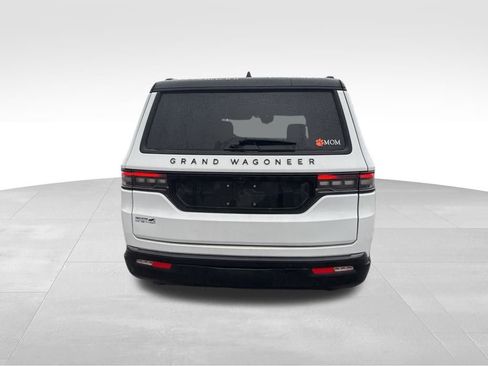 Used 2024 Jeep Grand Wagoneer Series III w/ Rear Seat Video Group 1 image 7