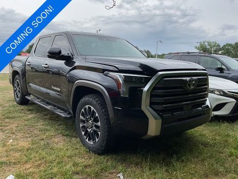 Used 2023 Toyota Tundra Limited AWD/4WD image 2