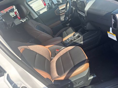 New 2026 Ford Bronco Sport Outer Banks w/ Outer Banks Tech Package+ AWD/4WD image 12
