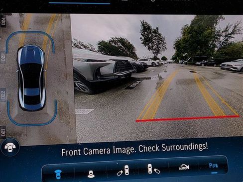 Used 2025 Mercedes-Benz CLA 250 image 11