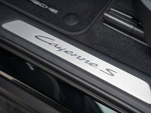New 2026 Porsche Cayenne S AWD/4WD image 12