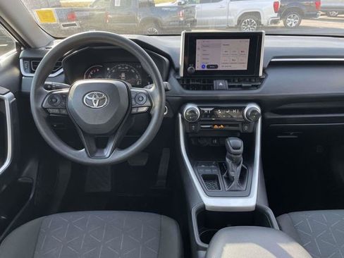 Used 2024 Toyota RAV4 XLE image 17