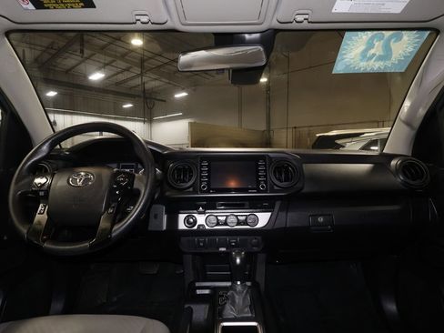 Used 2023 Toyota Tacoma SR image 27