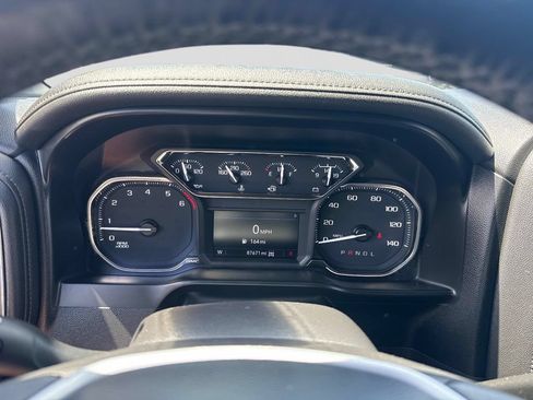 Used 2021 GMC Sierra 1500 SLT AWD/4WD image 33