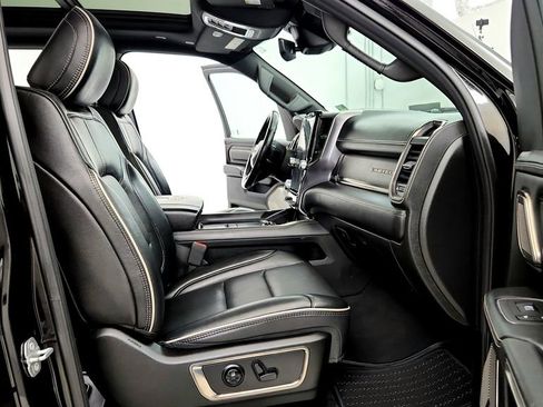 Used 2019 RAM 1500 Limited AWD/4WD image 15