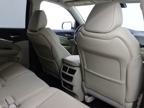 Used 2020 Acura MDX SH-AWD w/ Technology Package image 23