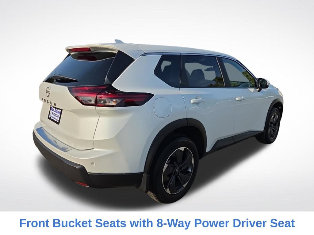 Used 2025 Nissan Rogue SV FWD image 4