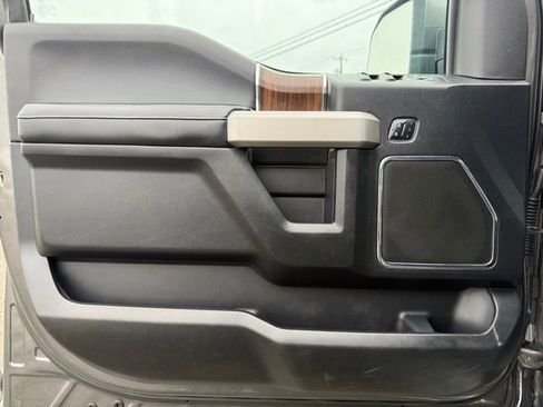 Used 2016 Ford F150 Lariat w/ Equipment Group 501A Mid AWD/4WD image 18