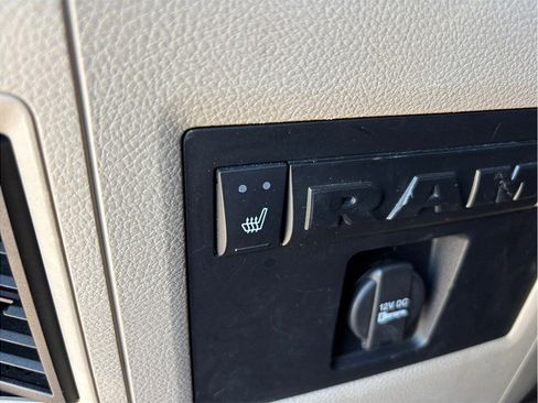 Used 2016 RAM 1500 Laramie Longhorn w/ Convenience Group image 39