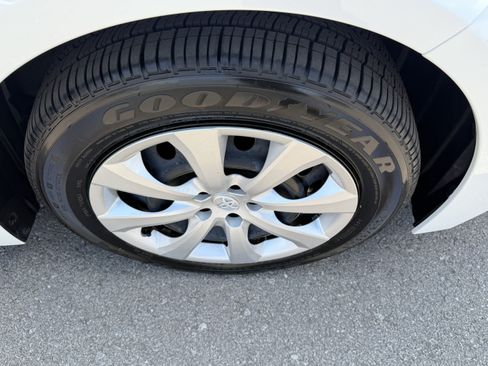 Certified 2025 Toyota Corolla LE FWD image 12