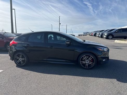 Used 2015 Ford Focus ST w/ Equipment Group 402A image 1