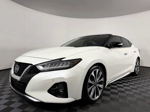 Used 2020 Nissan Maxima Platinum FWD image 2
