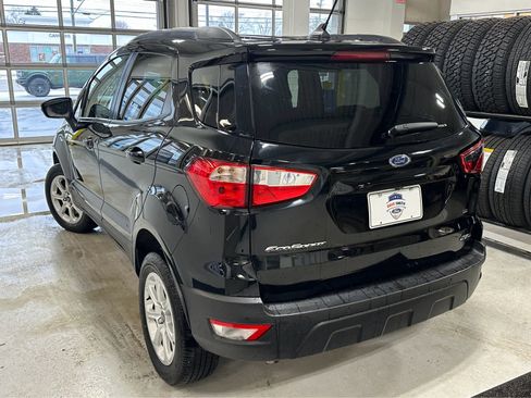Used 2022 Ford EcoSport SE w/ SE Convenience Package image 6