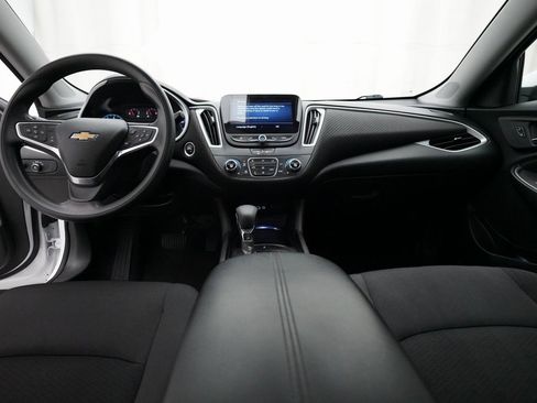 Used 2023 Chevrolet Malibu LT image 5