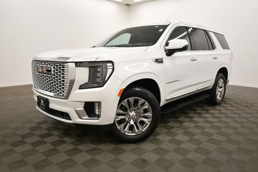 Used 2022 GMC Yukon Denali AWD/4WD image 2