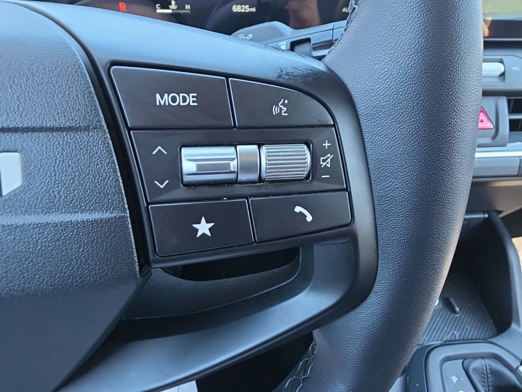 Certified 2025 Kia K4 EX FWD image 16
