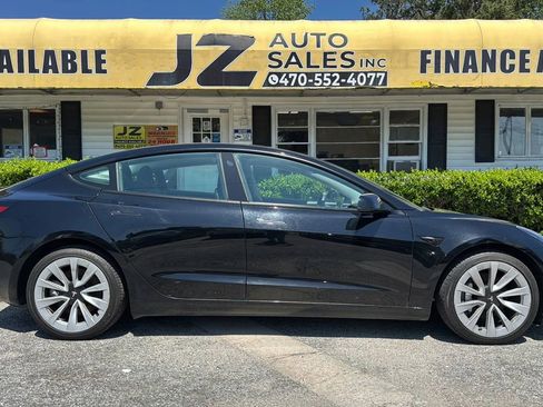 Used 2023 Tesla Model 3 Standard Range RWD image 2