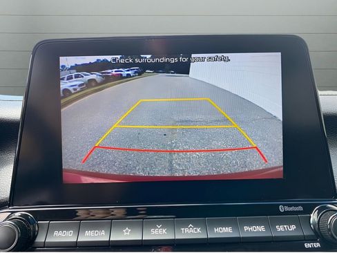 Used 2020 Kia Forte LXS image 19