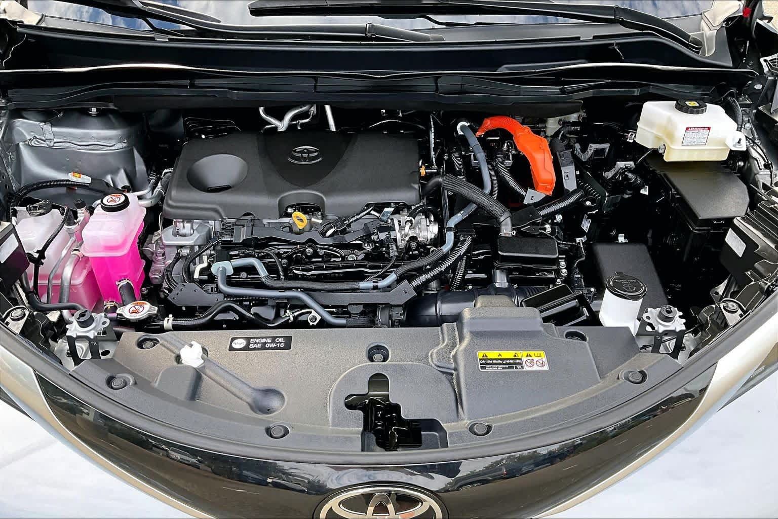 Used 2026 Toyota Sienna Platinum AWD/4WD image 31