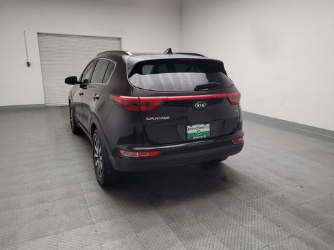Used 2018 Kia Sportage EX w/ Option Group 040 FWD image 6