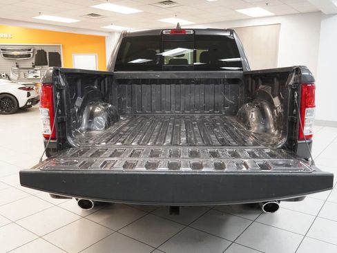 Used 2020 RAM 1500 Big Horn AWD/4WD image 9