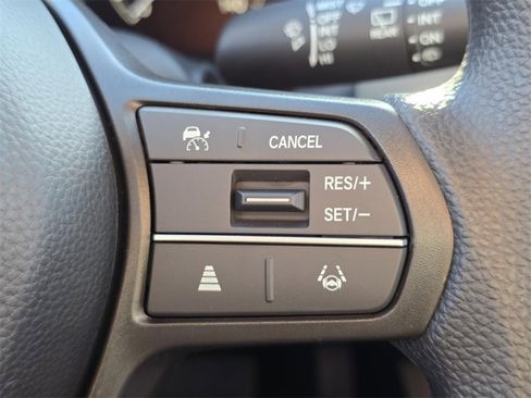 New 2026 Honda HR-V LX image 32