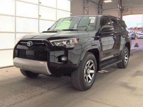 Used 2024 Toyota 4Runner TRD Off-Road Premium image 1