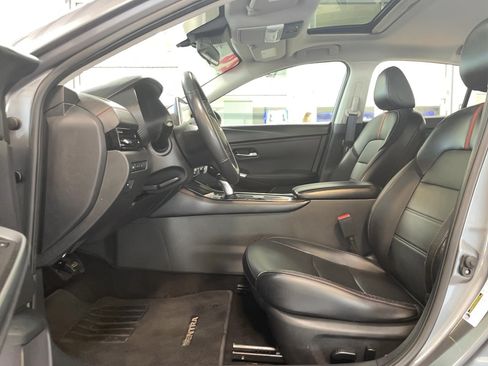 Certified 2024 Nissan Sentra SR w/ SR Premium Package FWD image 6