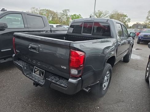 Used 2023 Toyota Tacoma SR AWD/4WD image 7