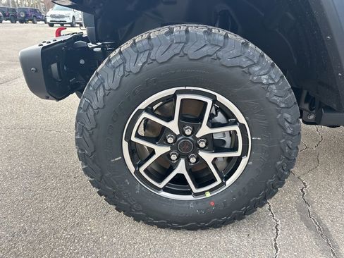 New 2026 Jeep Wrangler Unlimited Rubicon w/ Safety Group AWD/4WD image 30