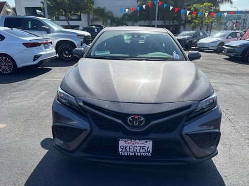 Used 2024 Toyota Camry SE FWD image 9