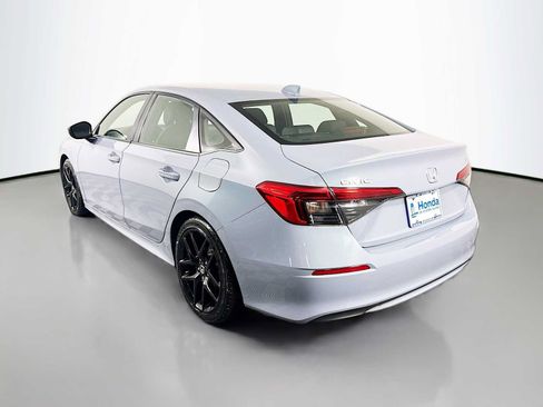 Used 2024 Honda Civic Sport image 5
