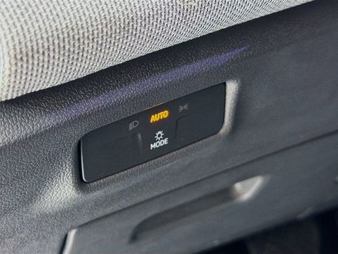 New 2026 Volkswagen Tiguan S AWD/4WD image 10