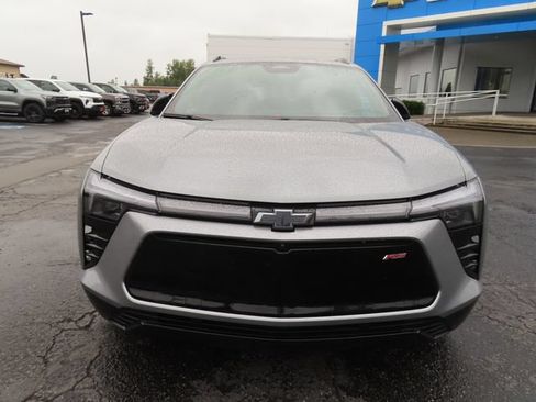Used 2024 Chevrolet Blazer EV RS AWD/4WD image 2