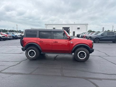 Used 2023 Ford Bronco Outer Banks w/ Sasquatch Package AWD/4WD image 10