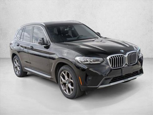Used 2022 BMW X3 xDrive30i w/ Premium Package 2 AWD/4WD image 3