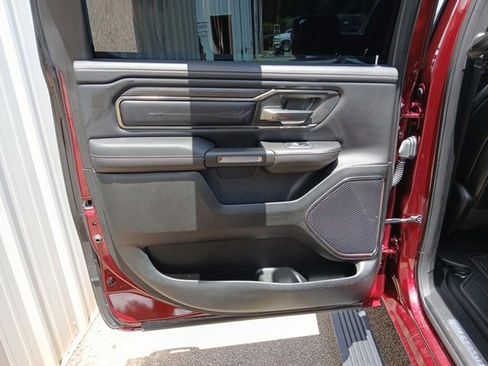 Used 2021 RAM 1500 Limited w/ Body Color Bumper Group image 20