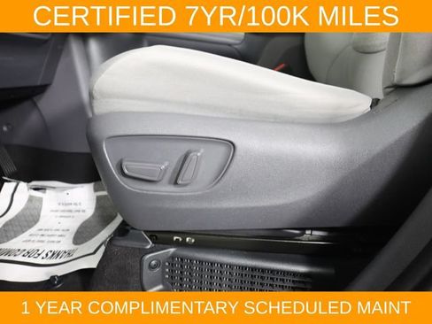 Used 2021 Toyota Sienna LE FWD image 36