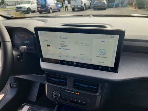 New 2025 Ford Maverick XLT w/ XLT Luxury Package image 29