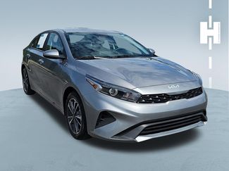 Used 2023 Kia Forte LXS FWD video 1