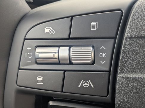 New 2026 Kia Sportage LX FWD image 29
