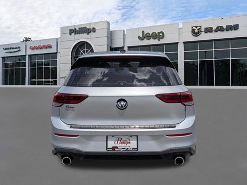 Used 2023 Volkswagen GTI Autobahn FWD image 4