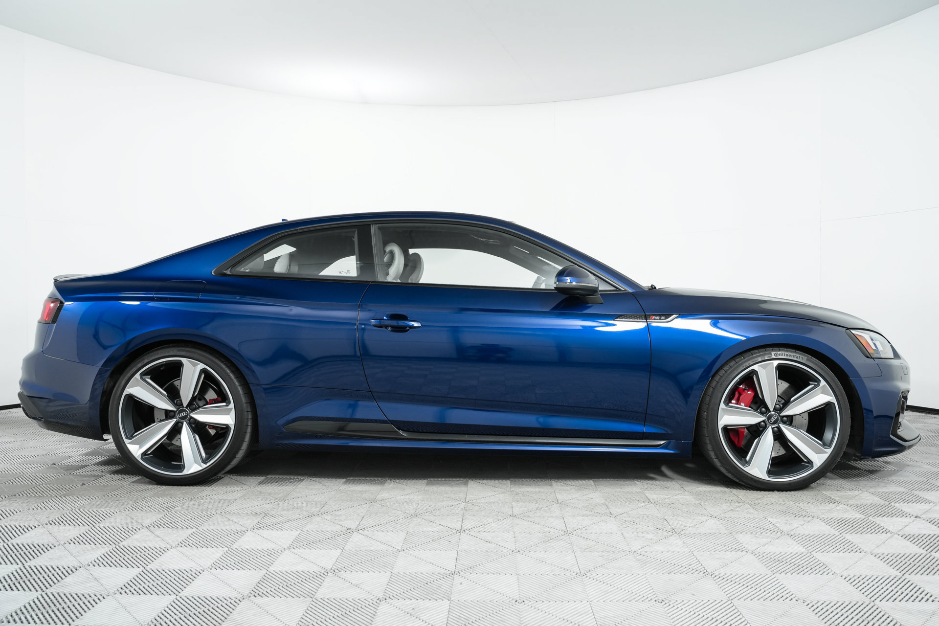 Used 2018 Audi RS 5 w/ Dynamic Package AWD/4WD image 8