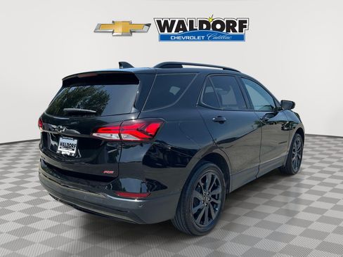 Used 2023 Chevrolet Equinox RS w/ LPO, Floor Liner Package FWD image 6