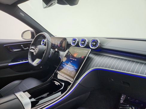 Used 2022 Mercedes-Benz C 300 Sedan image 25