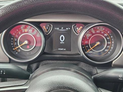 Used 2018 Jeep Wrangler Unlimited Sport image 14