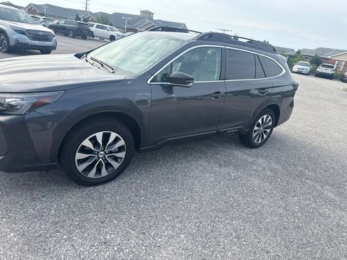 Used 2024 Subaru Outback Limited AWD/4WD image 16