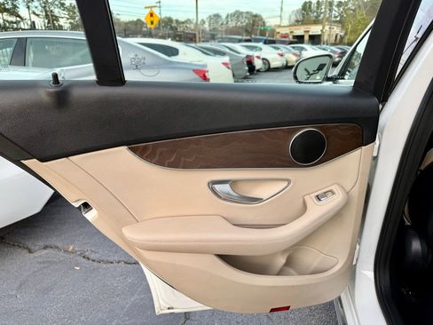 Used 2018 Mercedes-Benz C 300 C 300 image 29