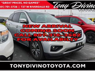 Used 2020 Nissan Pathfinder SL video 1