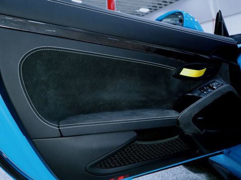 Used 2019 Porsche 911 GT3 RS RWD image 40